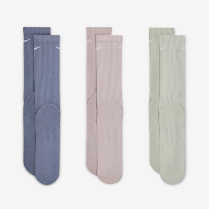 Nike Everyday Plus Cushioned Training Crew Socks (3 Pairs) Multi Nike Everyday Plus Cushioned Training Crew Socks (3 Pairs) Multi image number 2