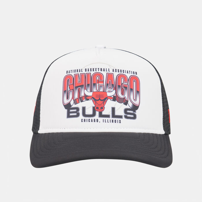 New Era Men's NBA Chicago Bulls Team Colour Trucker Cap Black image number 0