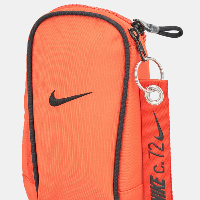 Nike Men's Basketball Essentials Crossbody Bag (1L) Red Nike Men's Basketball Essentials Crossbody Bag (1L) Red image number 3