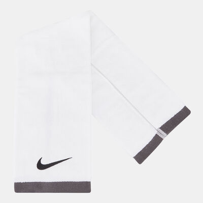 Nike Fundamental Towel (M) White Nike Fundamental Towel (M) White