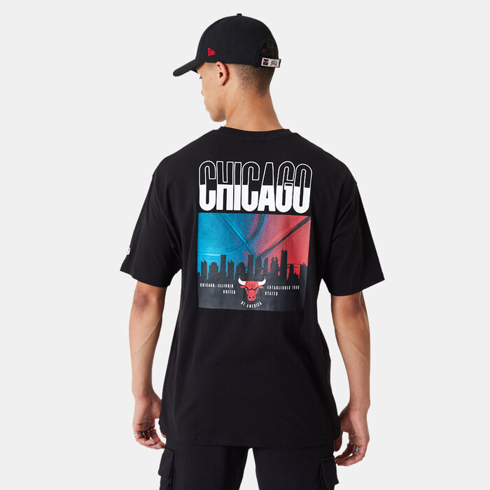 New Era Men's Chicago Bulls NBA City Graphic T-Shirt Black New Era Men's Chicago Bulls NBA City Graphic T-Shirt Black image number 1