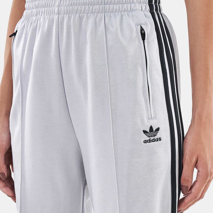 adidas Originals Women's Adicolor Classics High-Shine Straight-Leg Track Pants Silver adidas Originals Women's Adicolor Classics High-Shine Straight-Leg Track Pants Silver image number 3