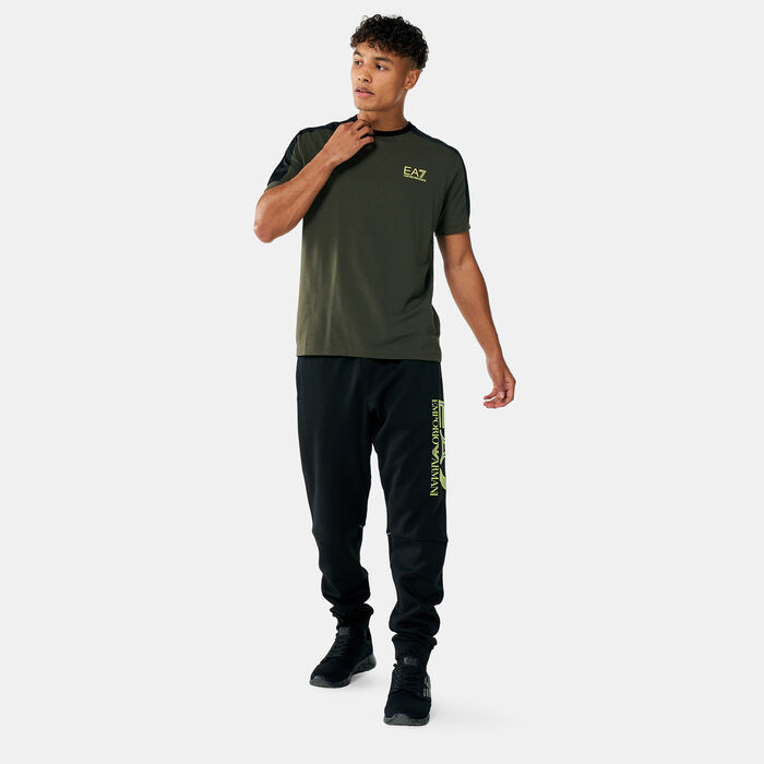 EA7 Emporio Armani Men's Train Athletic Graphic Series T-Shirt Green EA7 Emporio Armani Men's Train Athletic Graphic Series T-Shirt Green image number 2