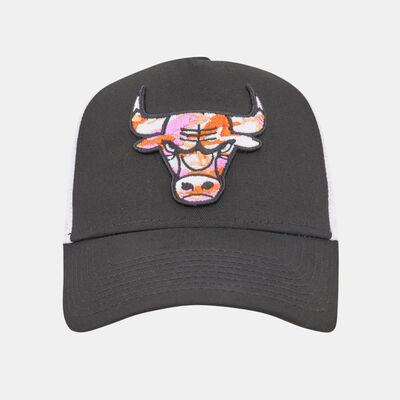 New Era Men's Chicago Bulls Seasonal Infill Trucker Cap Black
