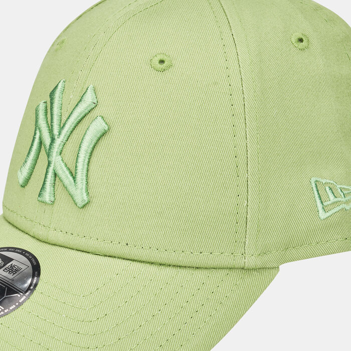 New Era Men's MLB New York Yankees League Essential 9FORTY Cap Green New Era Men's MLB New York Yankees League Essential 9FORTY Cap Green image number 2
