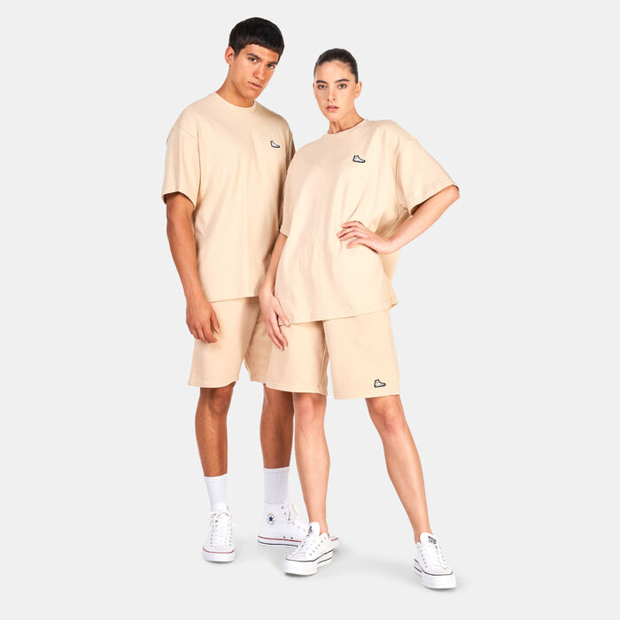 Converse Go-To Sneaker Patch T-Shirt Beige image number 2