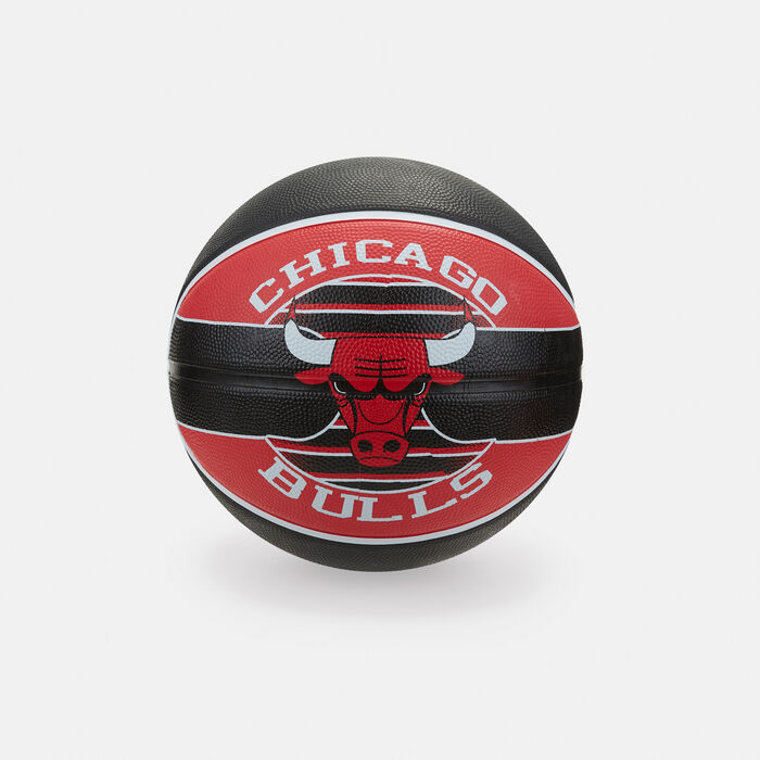 Spalding NBA Team Chicago Bulls Rubber Basketball Multi Spalding NBA Team Chicago Bulls Rubber Basketball Multi image number 1