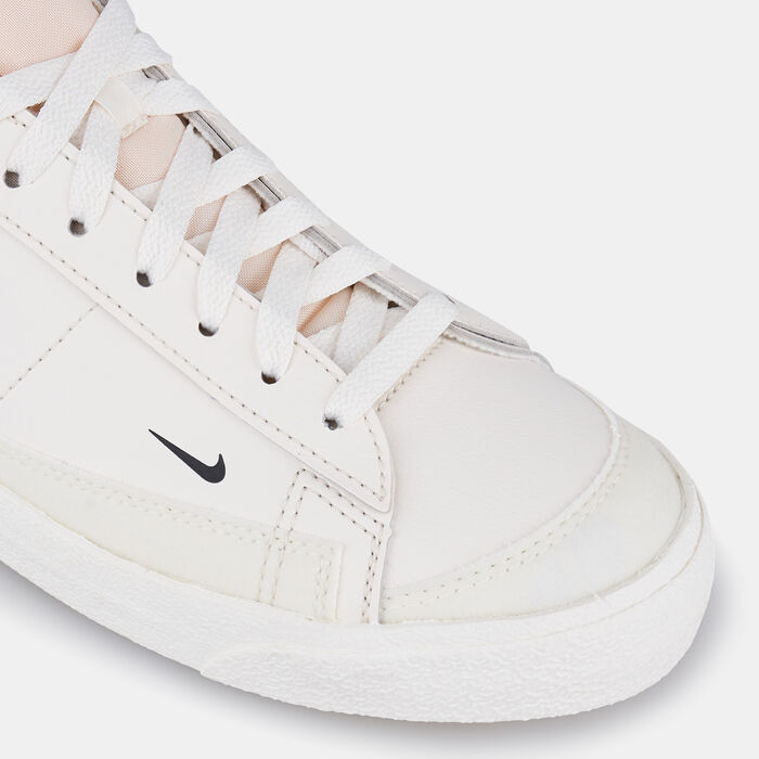 Nike Men's Blazer Low '77 SE Shoe Black Nike Men's Blazer Low '77 SE Shoe Black image number 4