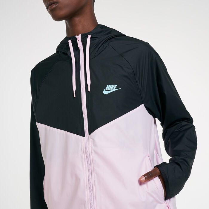 Nike Women's Sportswear Windrunner Jacket image number 3