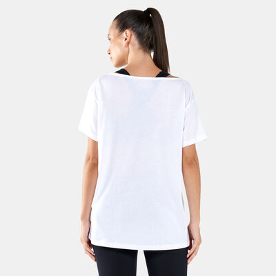 Under Armour Women's UA Oversized Graphic T-Shirt White Under Armour Women's UA Oversized Graphic T-Shirt White
