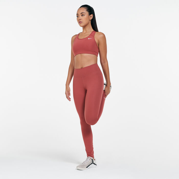 Nike Women's Swoosh Sports Bra Red image number 2