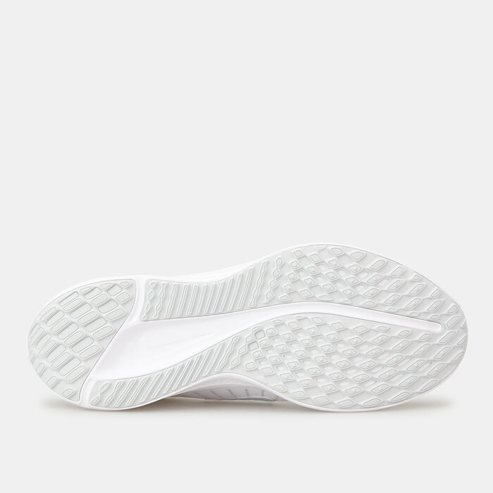 Nike Men's Quest 5 Road Running Shoe White image number 4