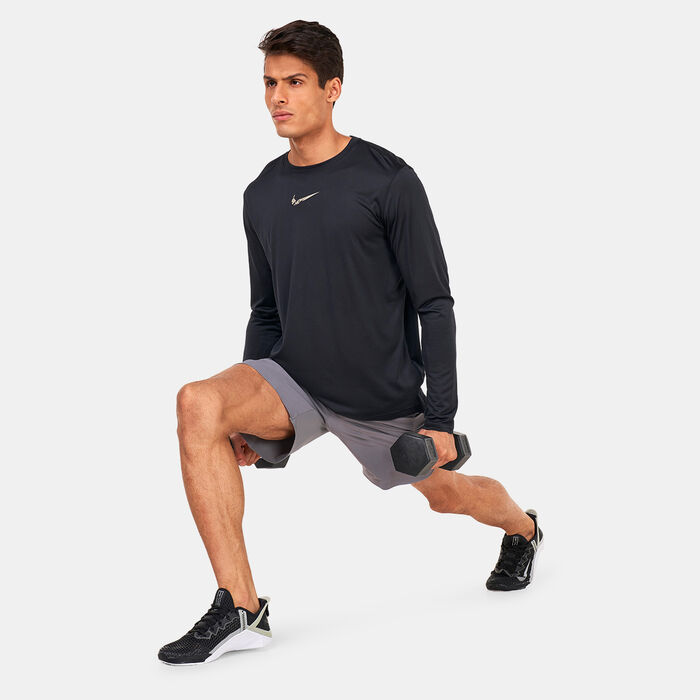Nike Men's Dri-FIT Graphic Training T-Shirt Black Nike Men's Dri-FIT Graphic Training T-Shirt Black image number 2