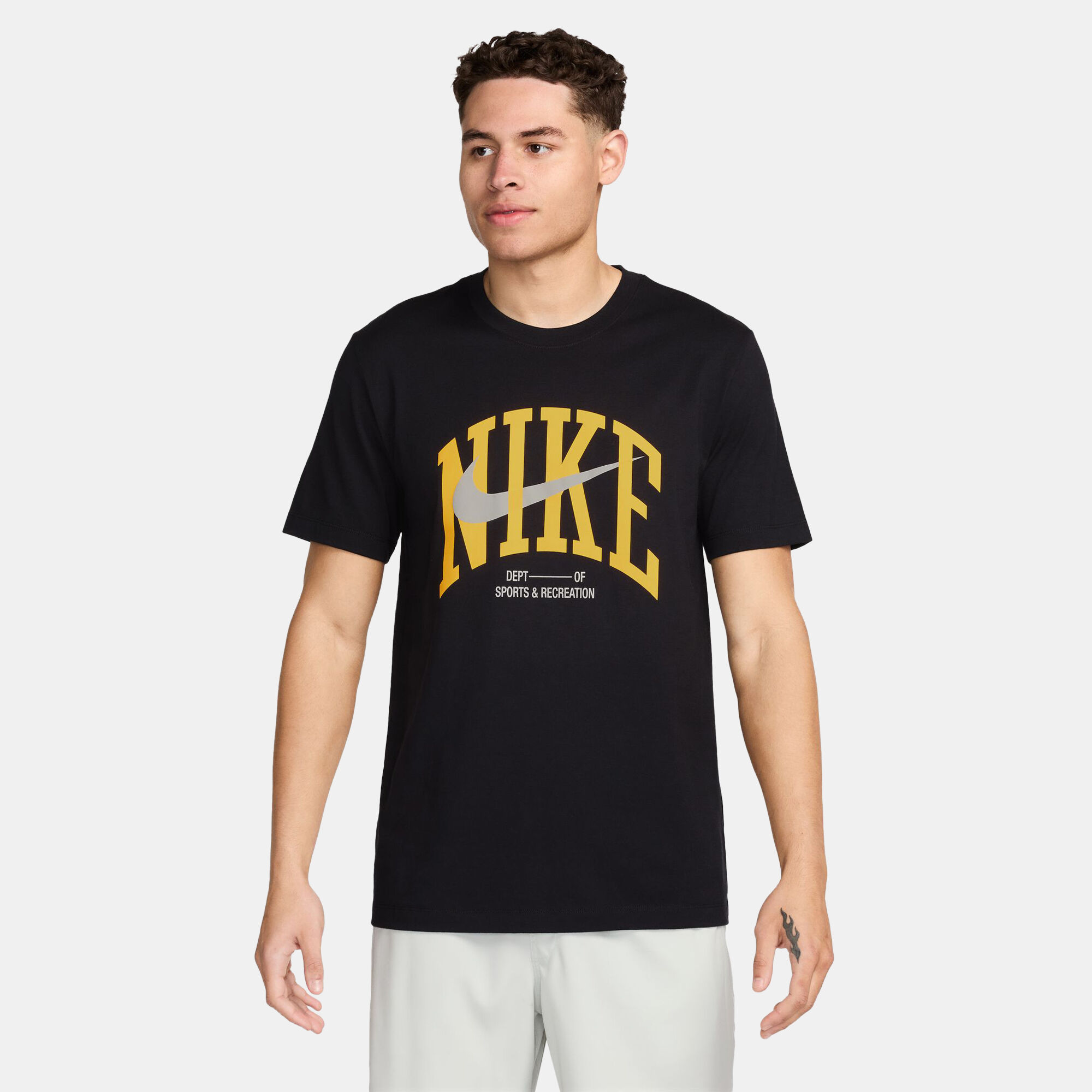 Men s Dri FIT Fitness Training T Shirt Black Nike in Qatar SSS