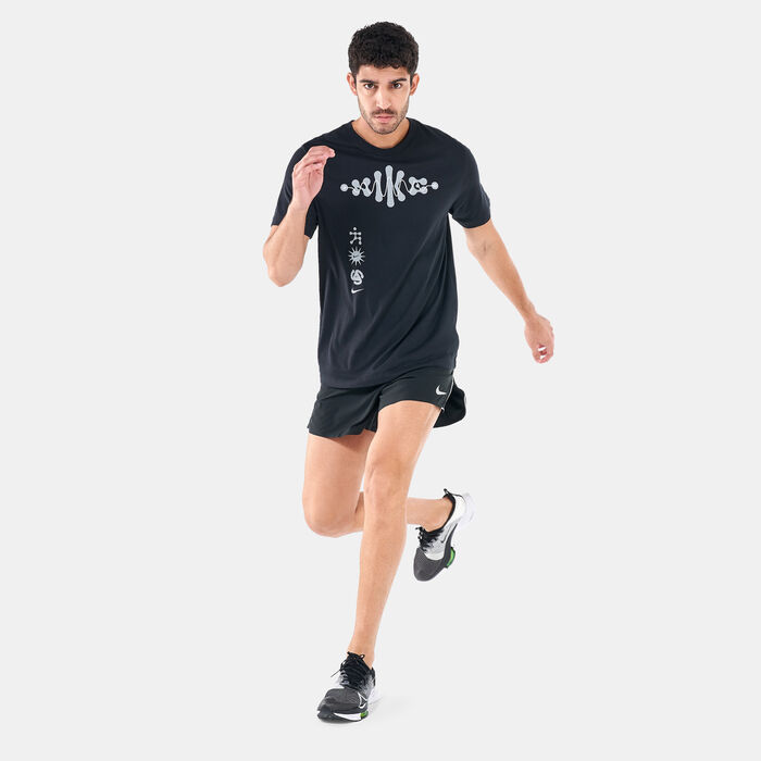 Nike Men's Dri-FIT Wild Run Running T-Shirt Black Nike Men's Dri-FIT Wild Run Running T-Shirt Black image number 2