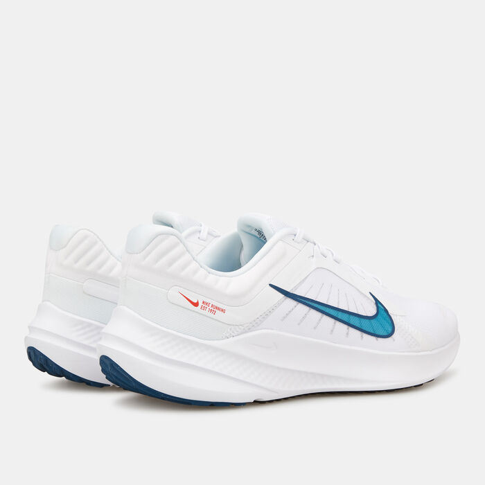 Nike Men's Quest 5 Road Running Shoe White image number 2
