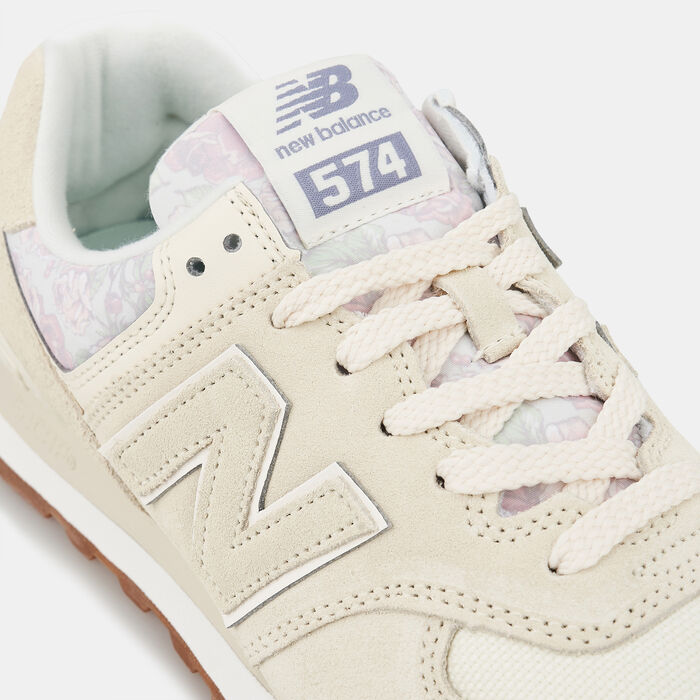 New Balance Women's 574 Shoe Beige New Balance Women's 574 Shoe Beige image number 4