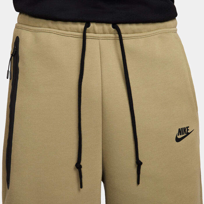 Nike Men's Sportswear Tech Fleece Shorts Green image number 4