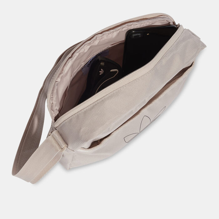adidas Originals Airliner Crossbody Bag Beige adidas Originals Airliner Crossbody Bag Beige image number 3