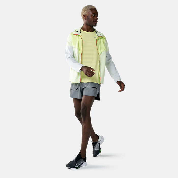 Nike Men's Windrunner Running Jacket Green Nike Men's Windrunner Running Jacket Green image number 2