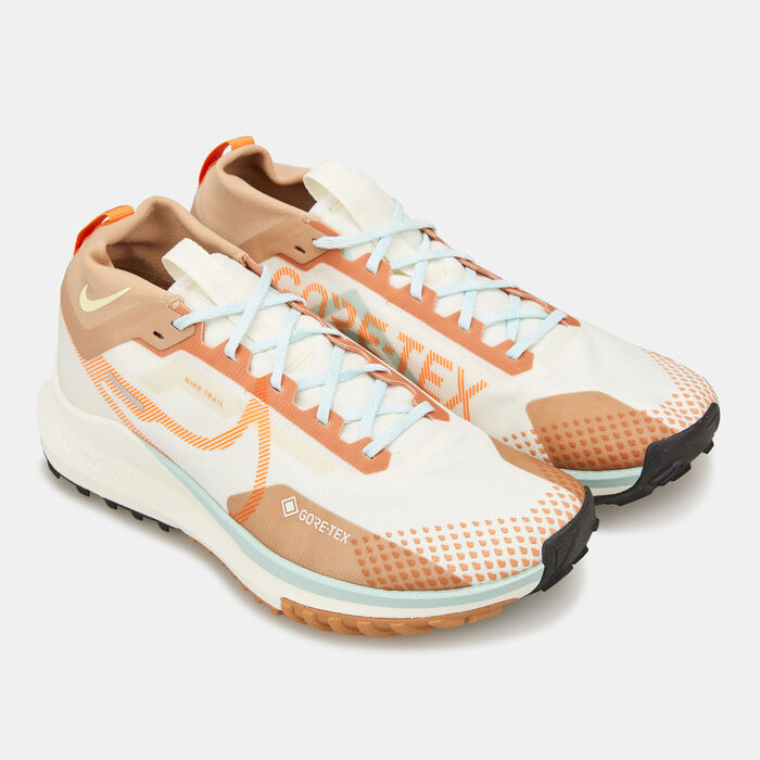 Nike Men's React Pegasus Trail 4 GORE-TEX Shoe Ivory Nike Men's React Pegasus Trail 4 GORE-TEX Shoe Ivory image number 2