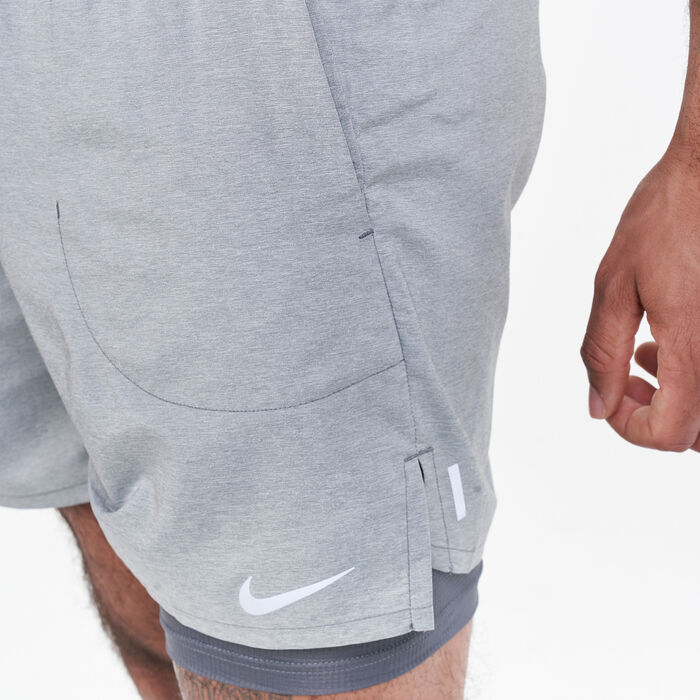 Nike Men's Running 2-in-1 Flex Stride 7 Inch Shorts Grey Nike Men's Running 2-in-1 Flex Stride 7 Inch Shorts Grey image number 3