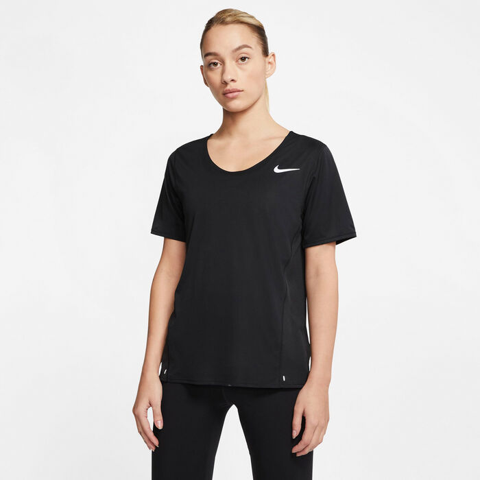 Nike Women's City Sleek Running T-Shirt Black Nike Women's City Sleek Running T-Shirt Black image number 0