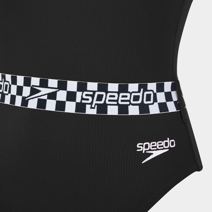 Speedo Women's Belted Deep U-Back One-Piece Swimsuit Black Speedo Women's Belted Deep U-Back One-Piece Swimsuit Black image number 2
