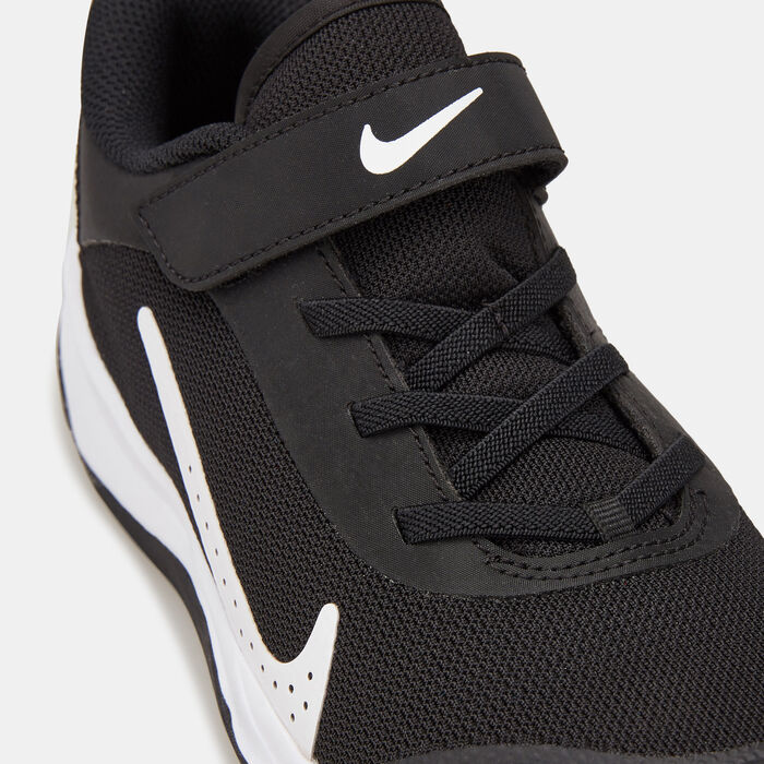 Nike Kids' Omni Multi-Court Shoes Black image number 4