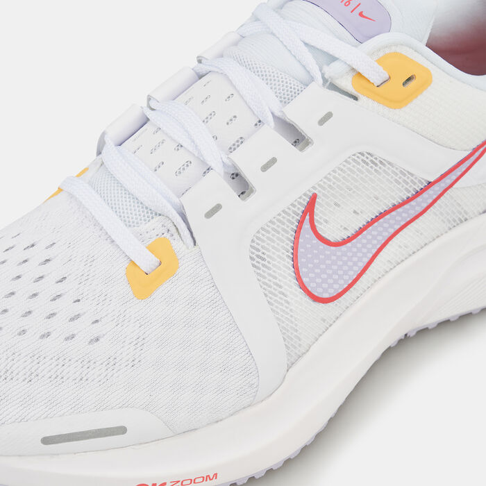 Nike Women's Air Zoom Vomero 16 Road Running Shoe White image number 4