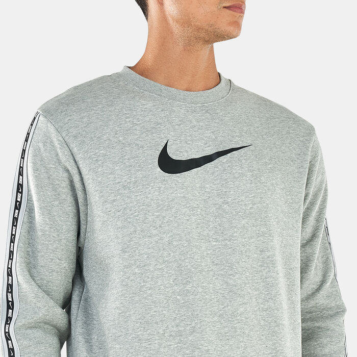 Nike Men's Sportswear Repeat Fleece Crewneck Sweatshirt Grey image number 3