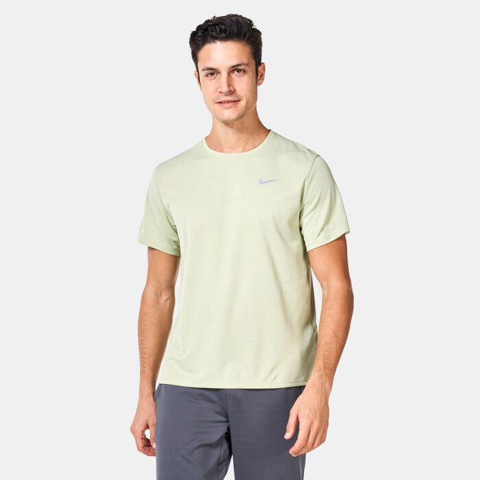 Nike Men's Miler Dri-FIT UV Running T-Shirt Green Nike Men's Miler Dri-FIT UV Running T-Shirt Green image number 0