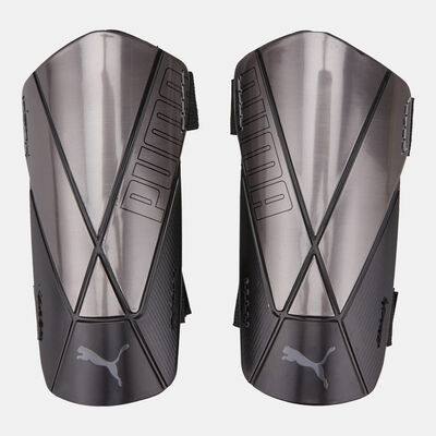 PUMA ftblNXT TEAM Strap Shinguards Black PUMA ftblNXT TEAM Strap Shinguards Black