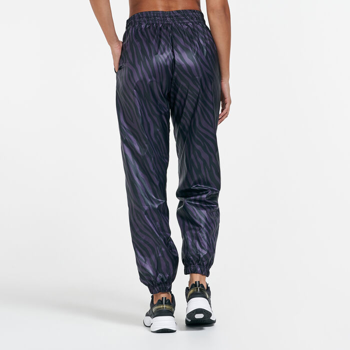 Nike Women's Sportswear Icon Clash Sweatpants Purple Nike Women's Sportswear Icon Clash Sweatpants Purple image number 1