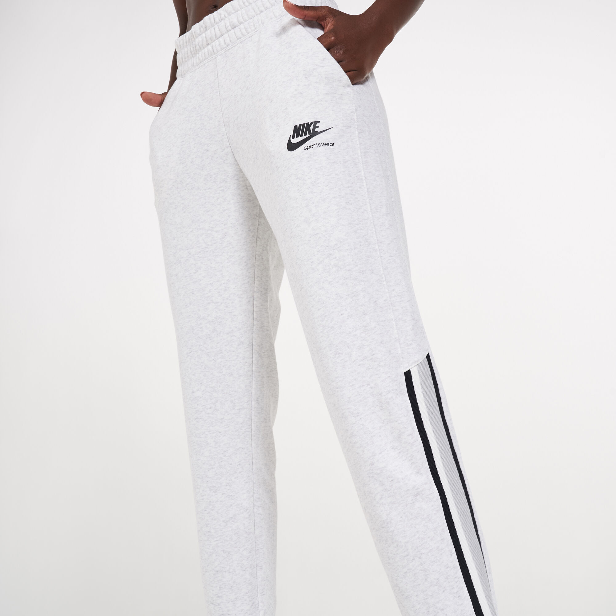 Women s Sportswear Heritage Sweatpants Pink Nike in Qatar SSS