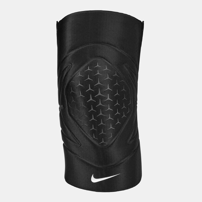 Nike Pro Closed Patella 3.0 Knee Sleeve Black Nike Pro Closed Patella 3.0 Knee Sleeve Black image number 0