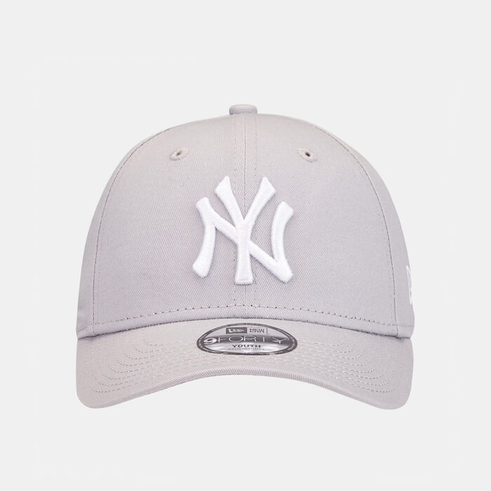 New Era Kids’ MLB League Basic New York Yankees 9FORTY Cap Grey New Era Kids’ MLB League Basic New York Yankees 9FORTY Cap Grey image number 0