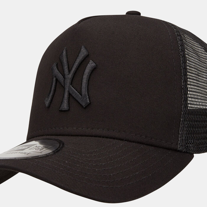 New Era Men's Clean Trucker New York Yankees Cap Black New Era Men's Clean Trucker New York Yankees Cap Black image number 2