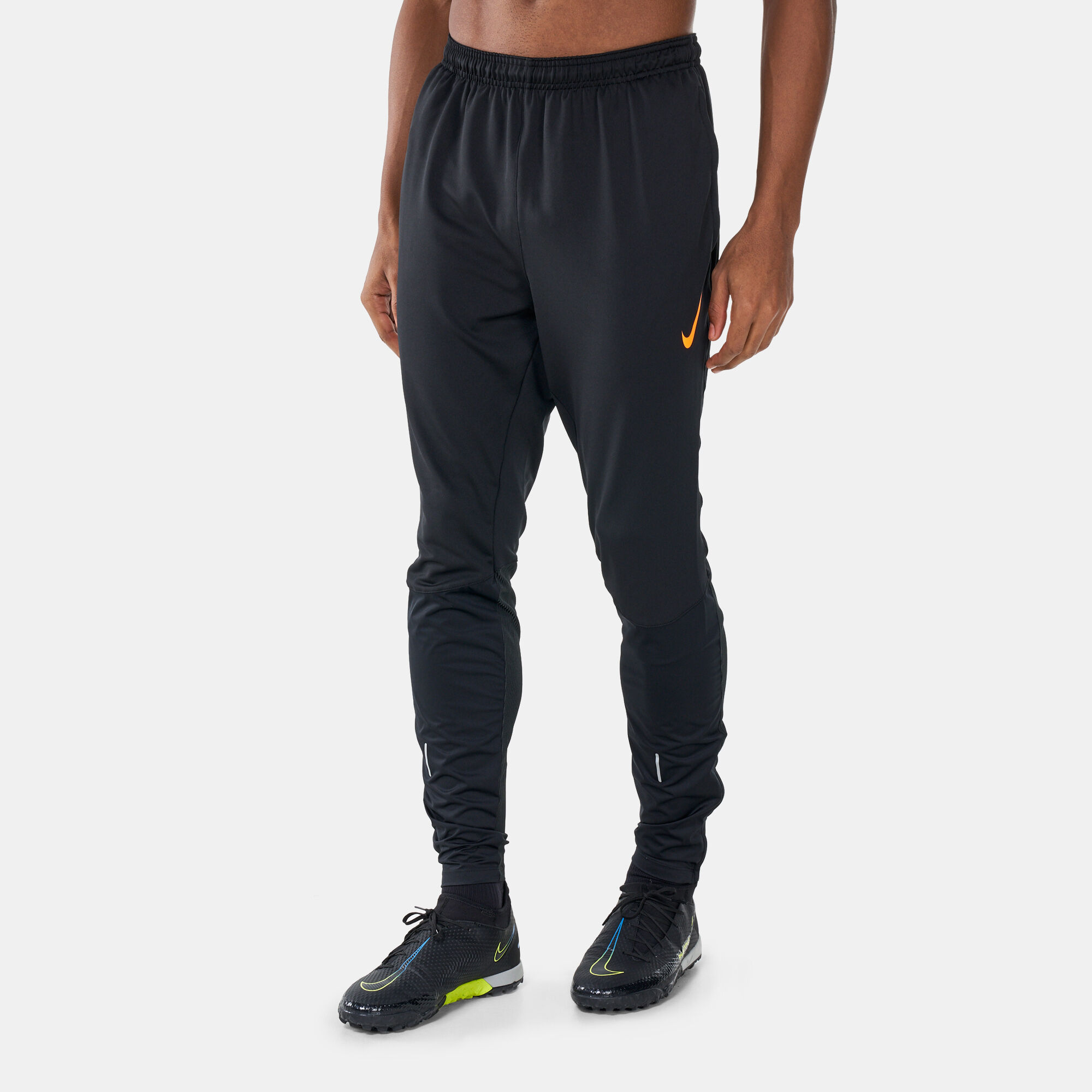 Men s Therma FIT Strike Pants Black Nike in Qatar SSS