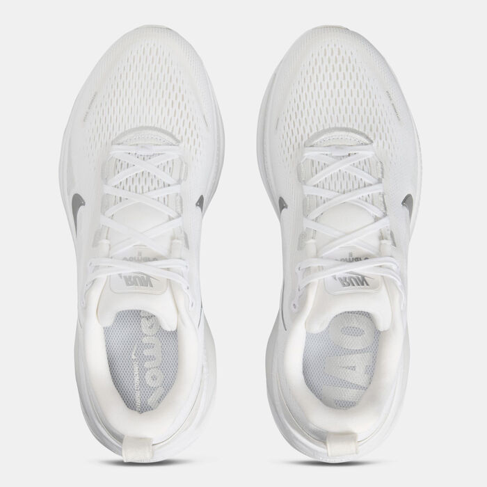 Nike Women's Vomero 18 Road Running Shoes White image number 4