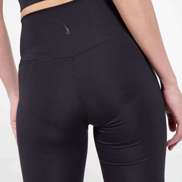 Nike Women's 7/8 Yoga Leggings Black Nike Women's 7/8 Yoga Leggings Black image number 3