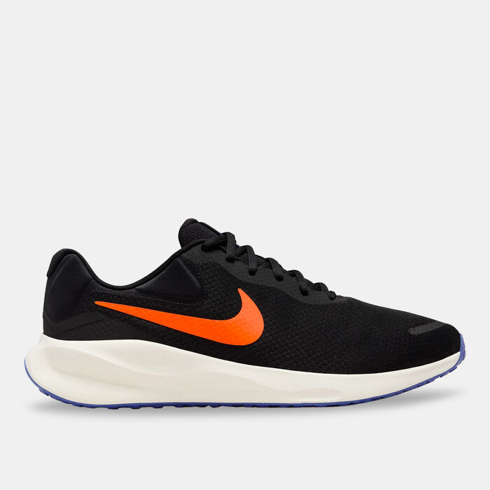 Nike Men's Revolution 7 Road Running Shoes Black Nike Men's Revolution 7 Road Running Shoes Black image number 0