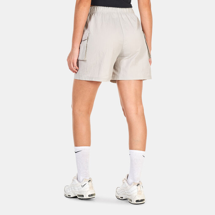 Nike Women's Sportswear Essential Woven Shorts Grey Nike Women's Sportswear Essential Woven Shorts Grey image number 1