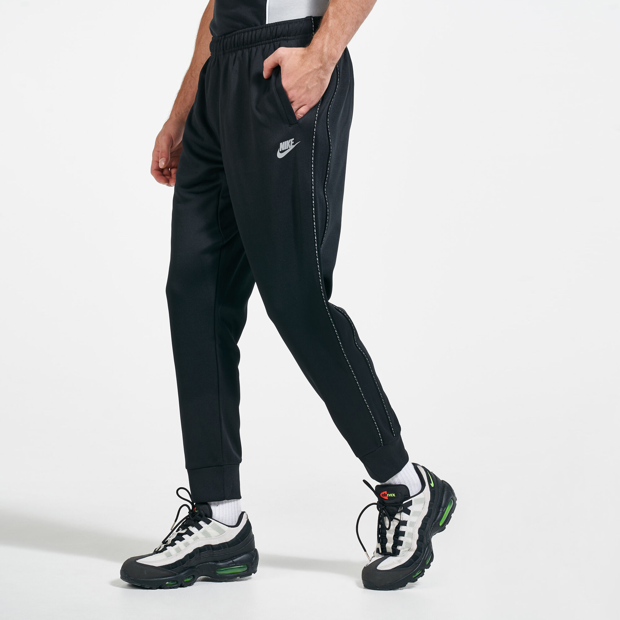 Men s Sportswear Repeat Sweatpants Black Nike in Qatar SSS