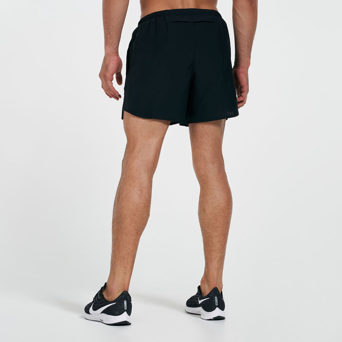 Nike Men's Run Division Challenger 5-inch Shorts Black Nike Men's Run Division Challenger 5-inch Shorts Black image number 1