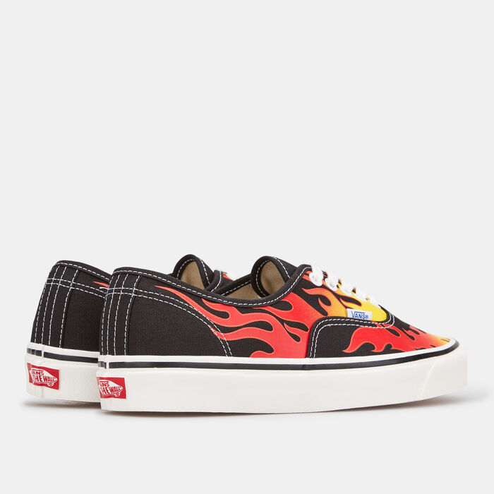 Vans Authentic 44 DX Shoe Black Vans Authentic 44 DX Shoe Black image number 2