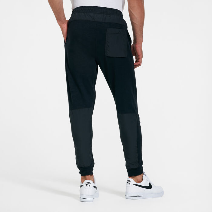 Nike Men's Sportswear Sweatpants Black Nike Men's Sportswear Sweatpants Black image number 1