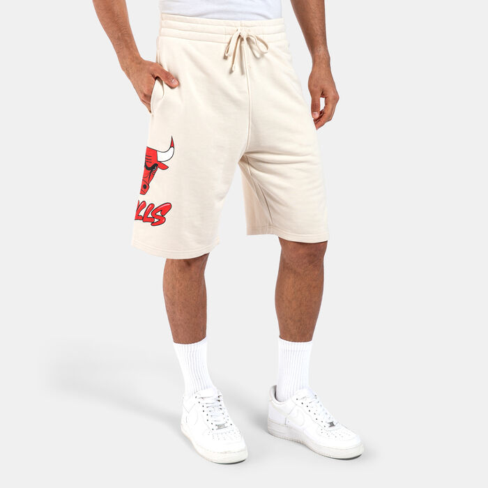 New Era Men's NBA Chicago Bulls Bubble Script Shorts Beige image number 0