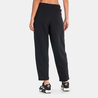 Nike Women's Sportswear Collection Essentials Fleece Sweatpants Black