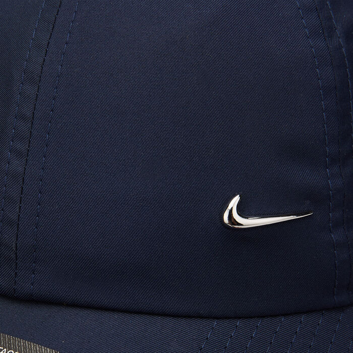 Nike Unisex Heritage86 Metal Swoosh Cap Blue image number 2